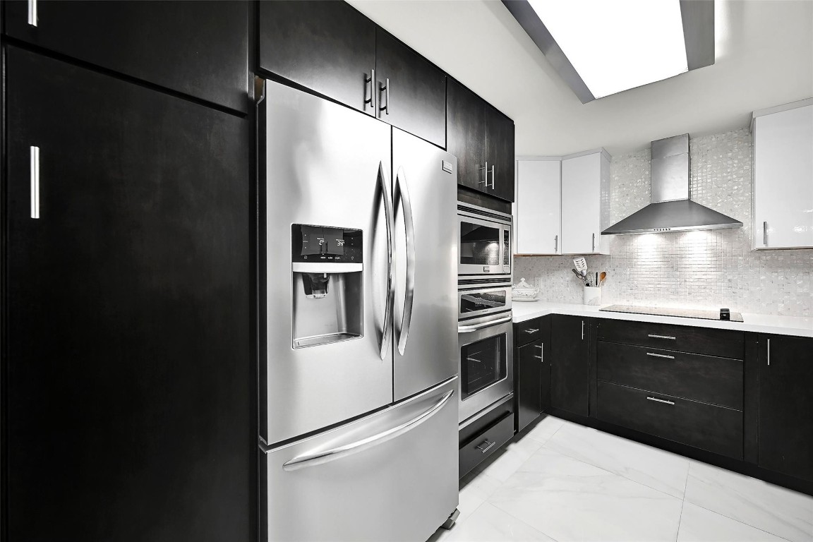 LA MER ESTATES WEST CONDO - Residential