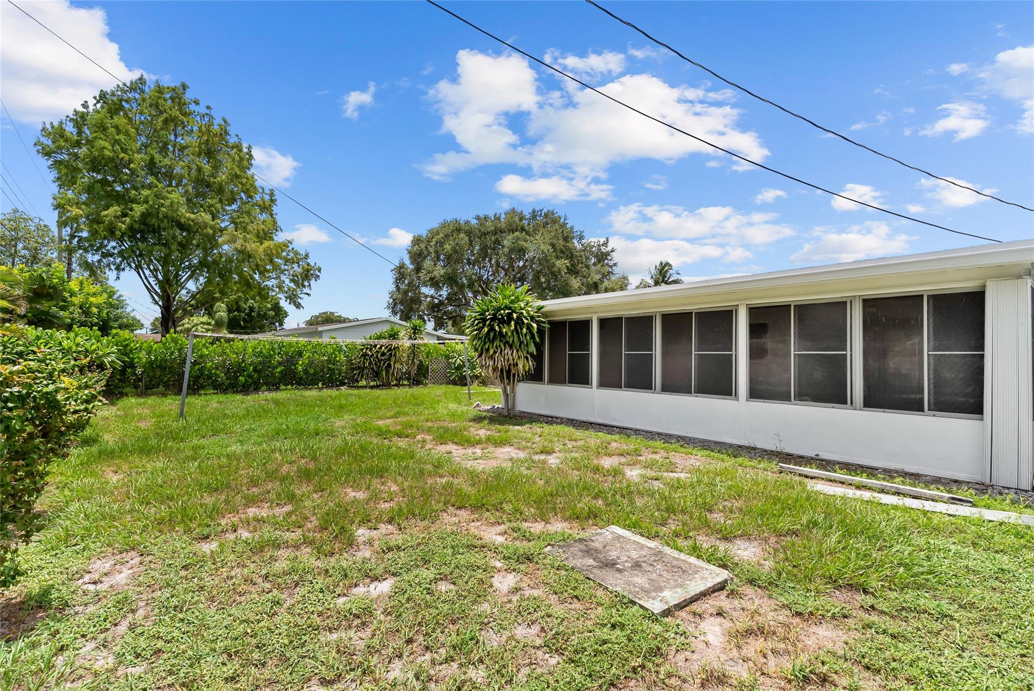 NORTH PALM BEACH VILLAGE - Residential Lease