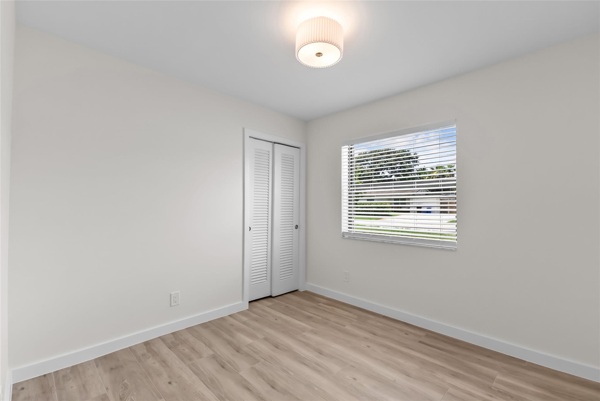 NORTH PALM BEACH VILLAGE - Residential Lease