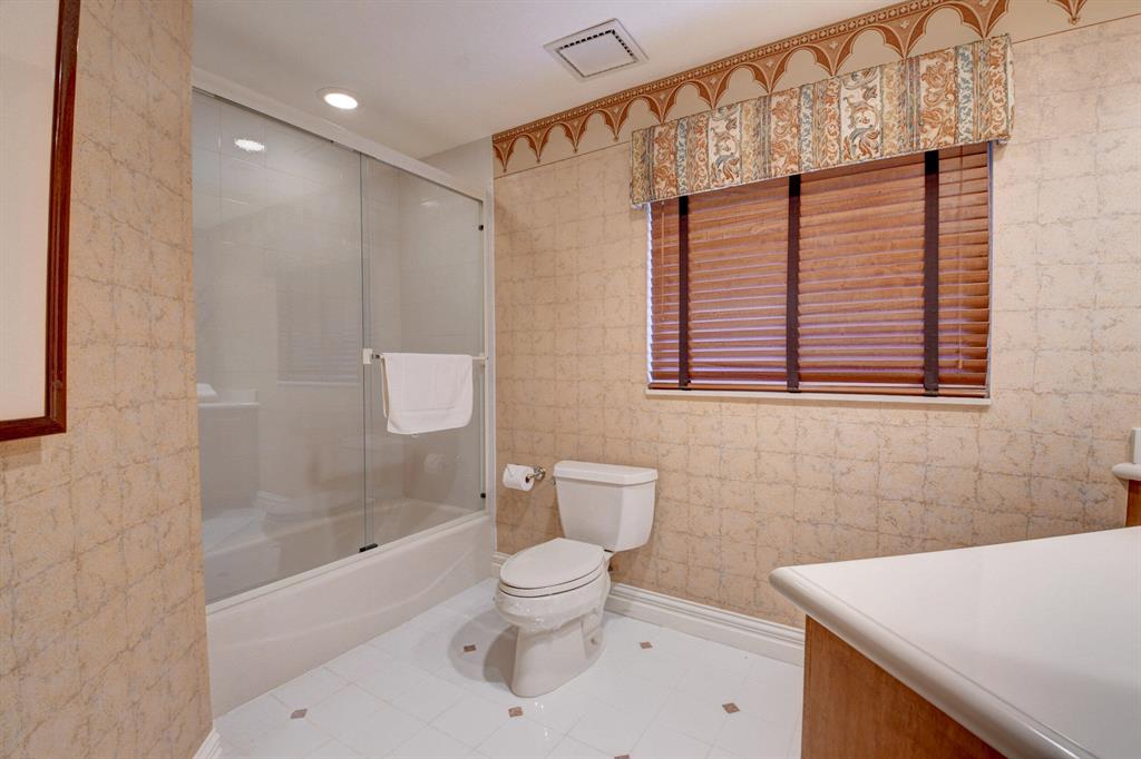 ST ANDREWS COUNTRY CLUB - Residential