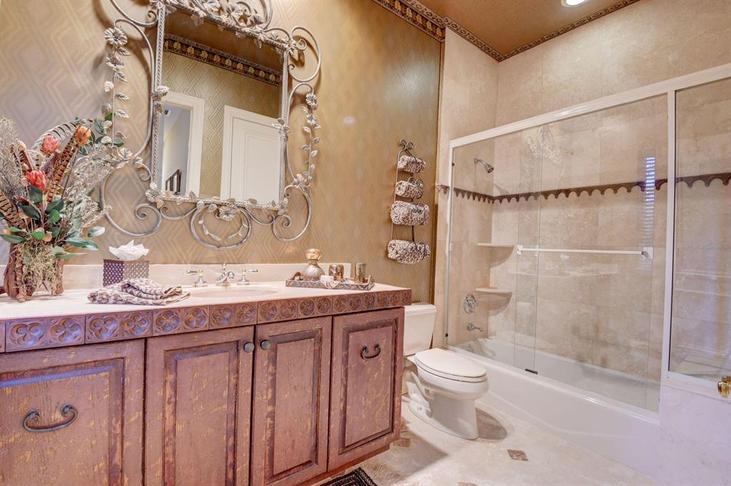 ST ANDREWS COUNTRY CLUB - Residential