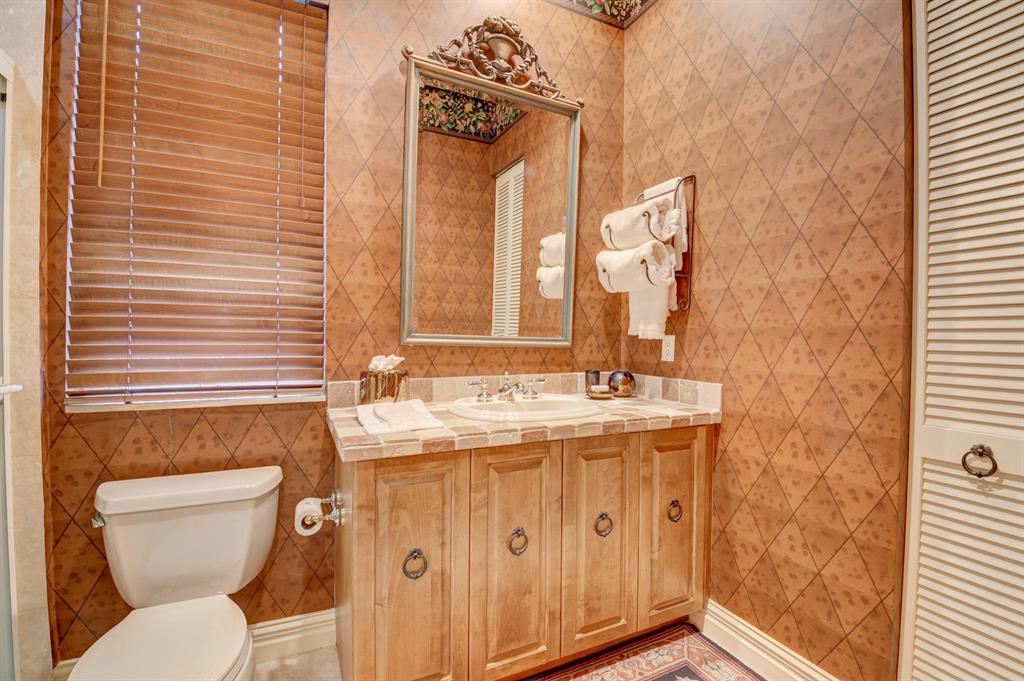 ST ANDREWS COUNTRY CLUB - Residential