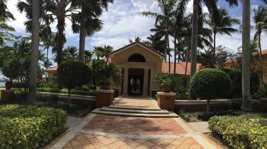 YACHT CLUB - Residential