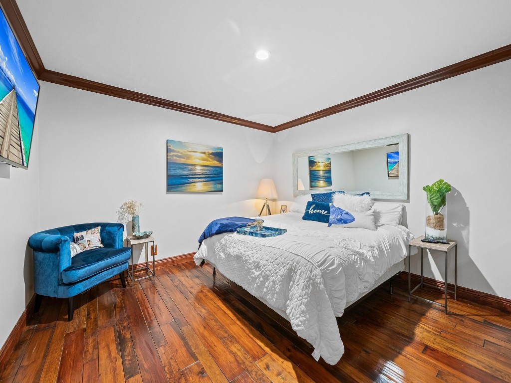 Seven Isles - Residential