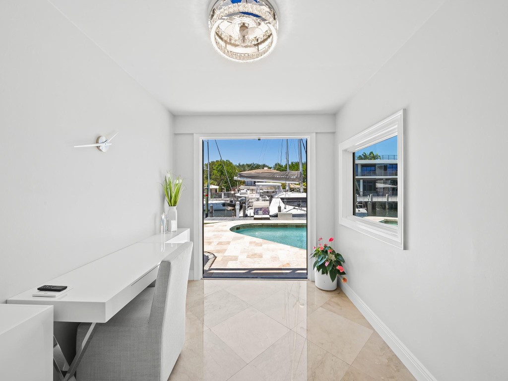 Seven Isles - Residential