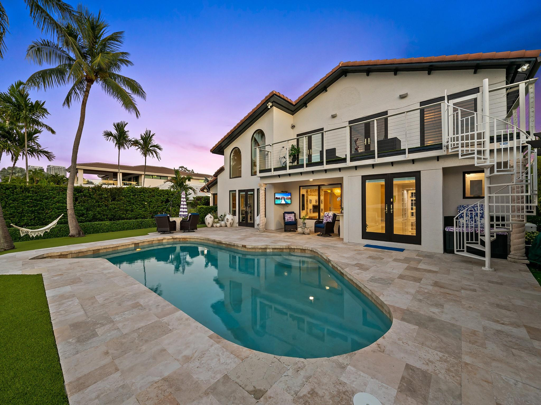 Seven Isles - Residential