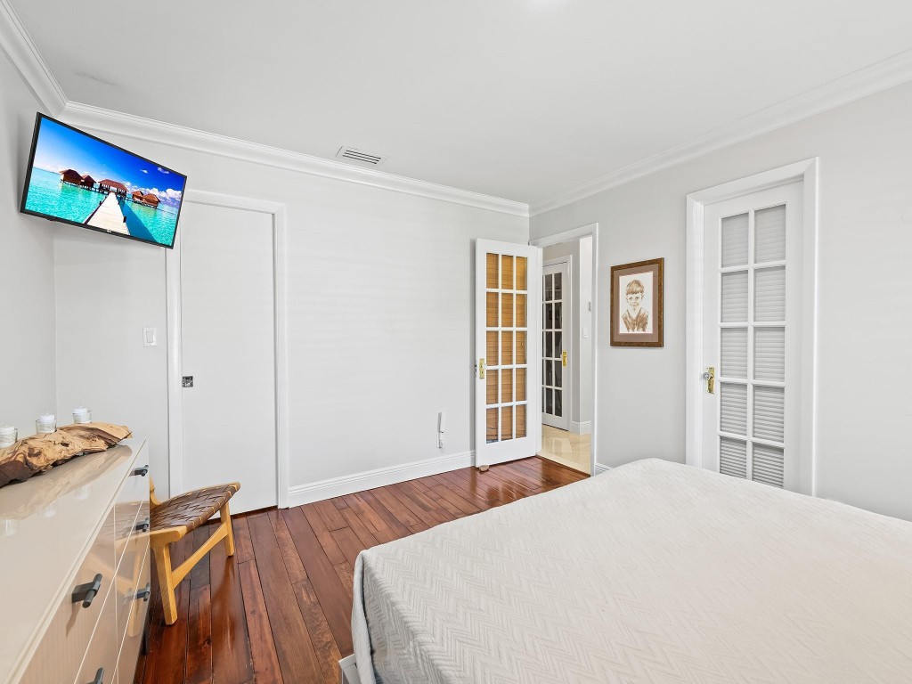 Seven Isles - Residential