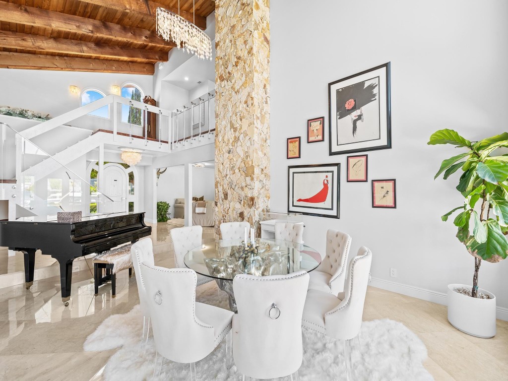 Seven Isles - Residential