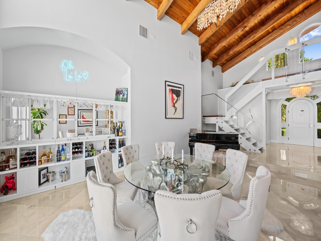 Seven Isles - Residential