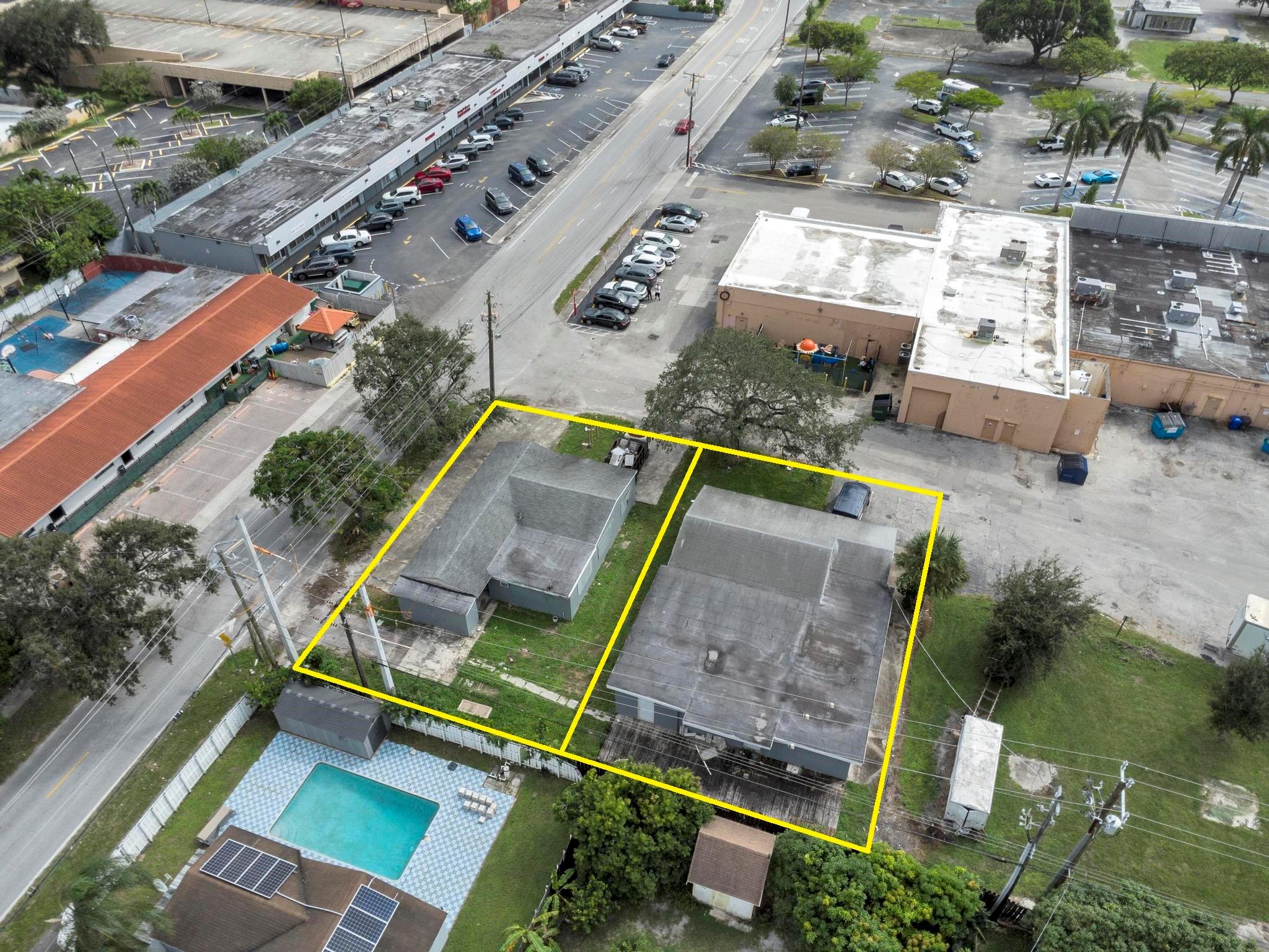 View photos, virtual tours, details... 1900 N 66 Avenue
