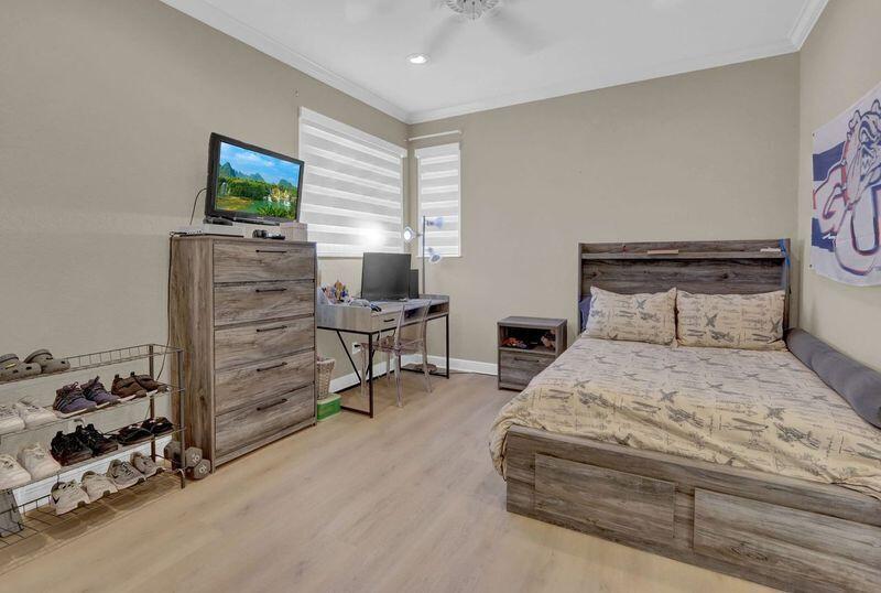 Avalon Pointe - Residential