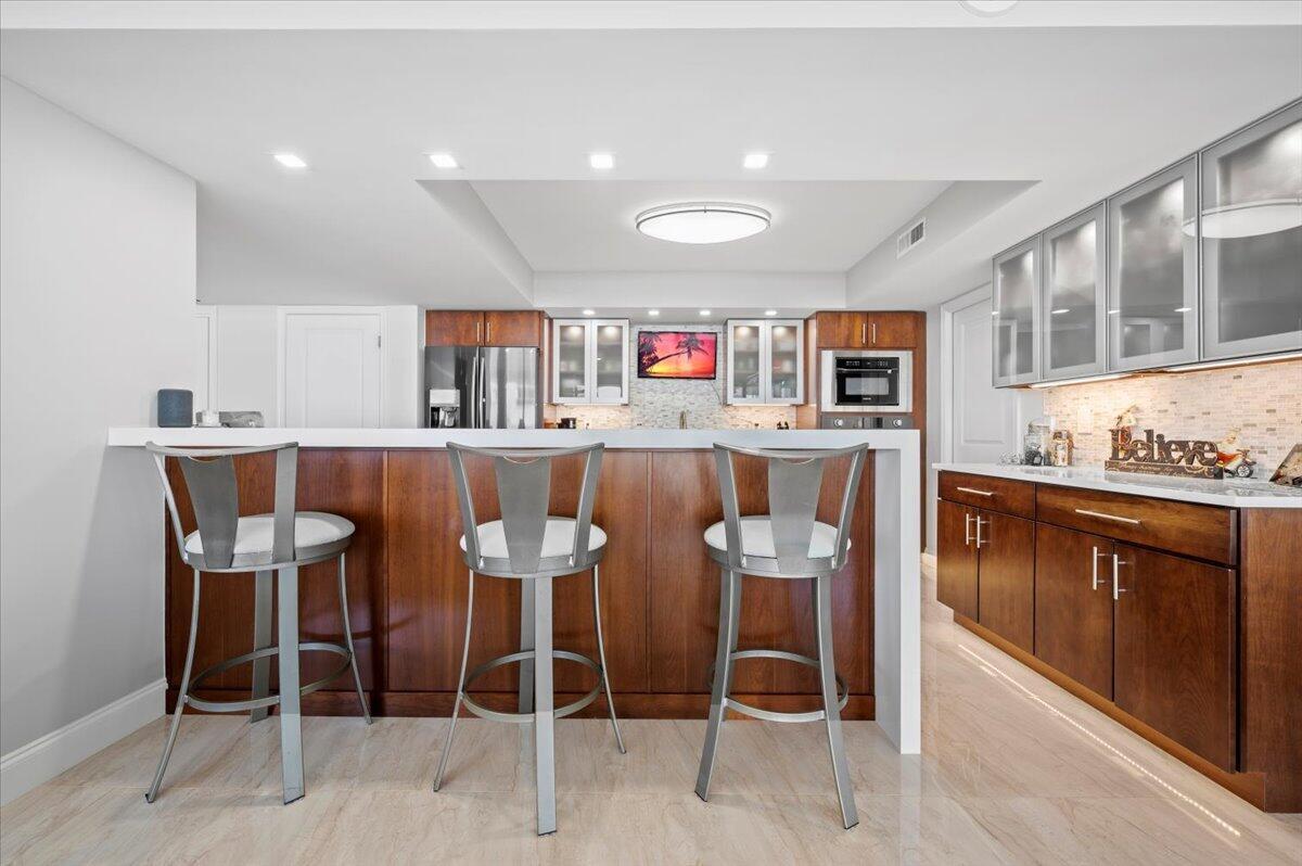 COTE D AZUR COND BLDG ONE - Residential Lease