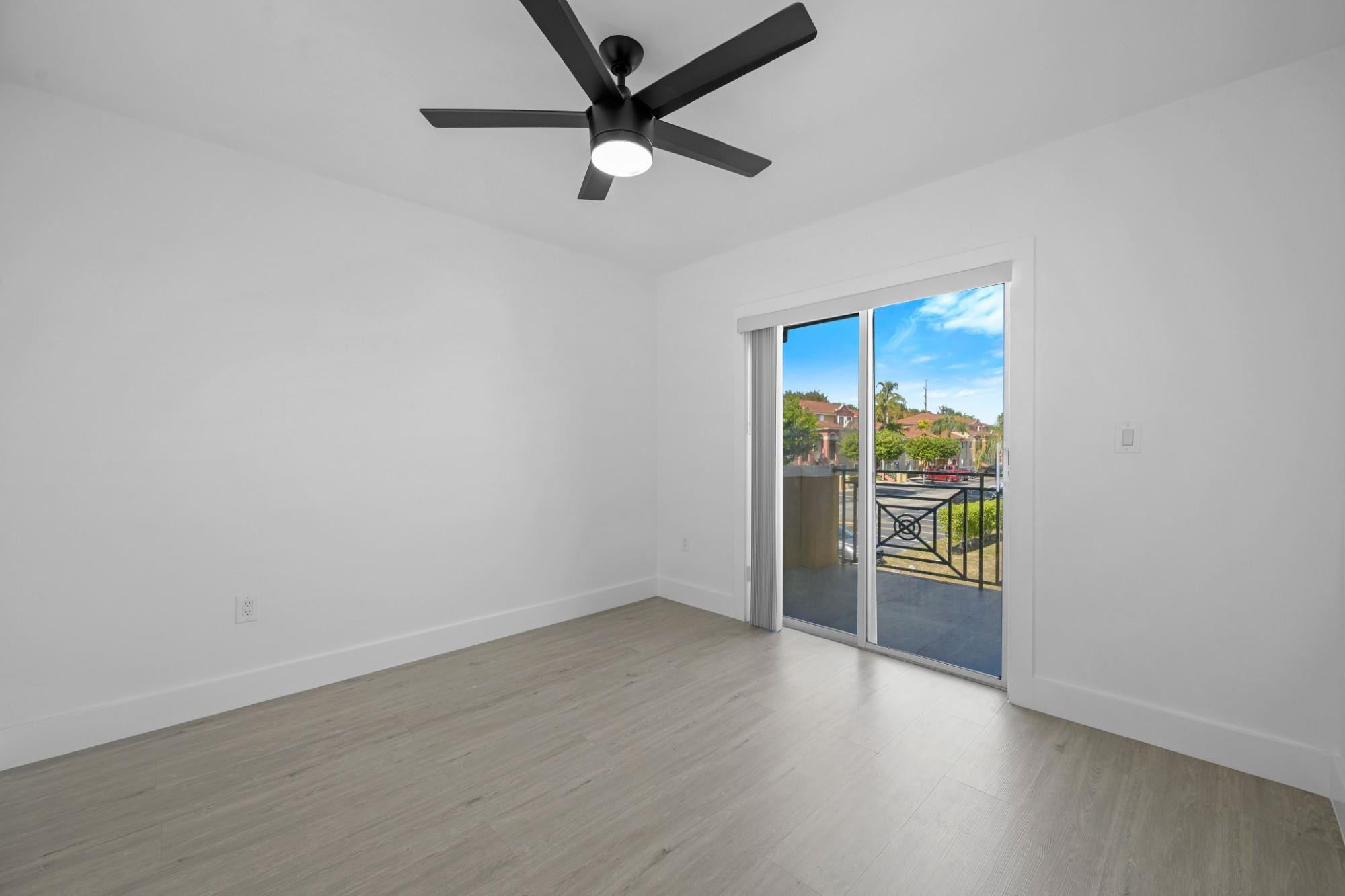 VISTA ALEGRE TOWNHOMES VI - Residential