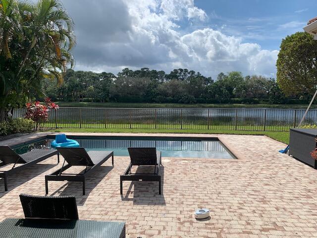 MIRASOL PAR 14 - Residential Lease