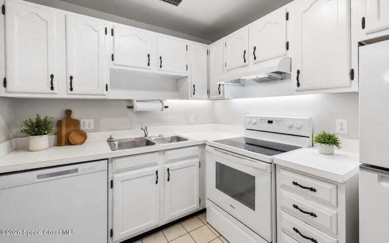 25 Vista Gardens Trail 204