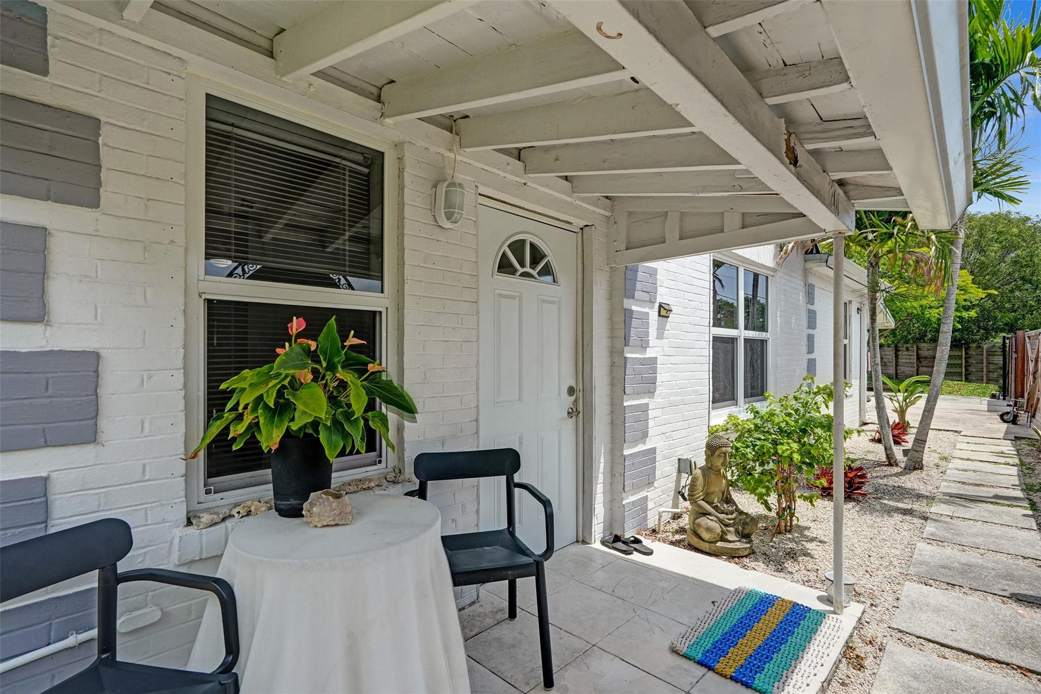 1201 N Andrews Avenue