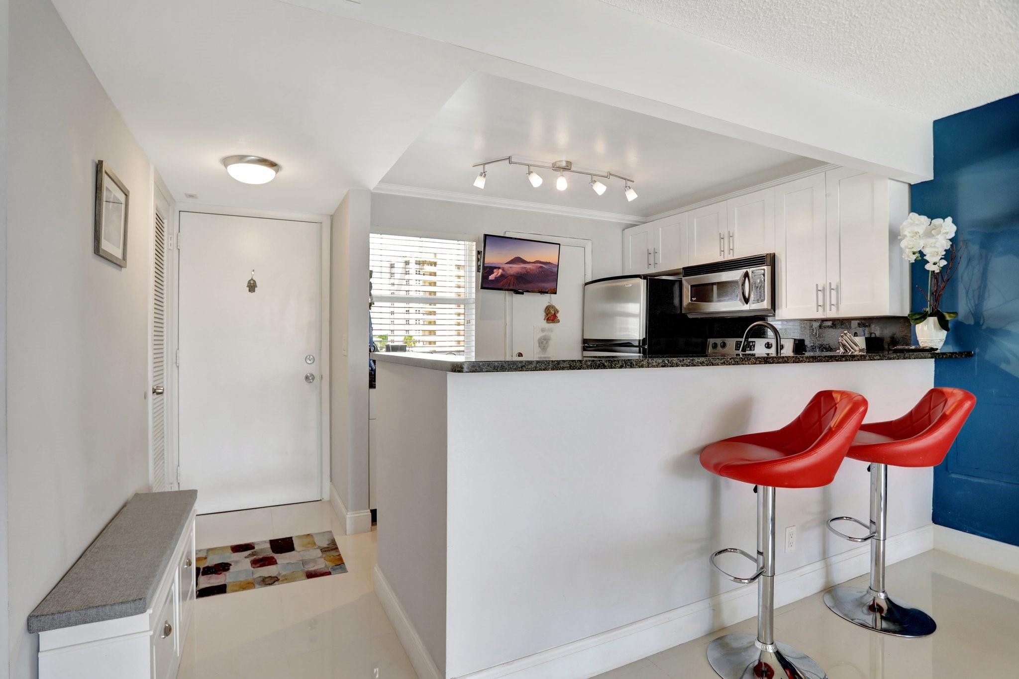201 N Ocean Blvd 307