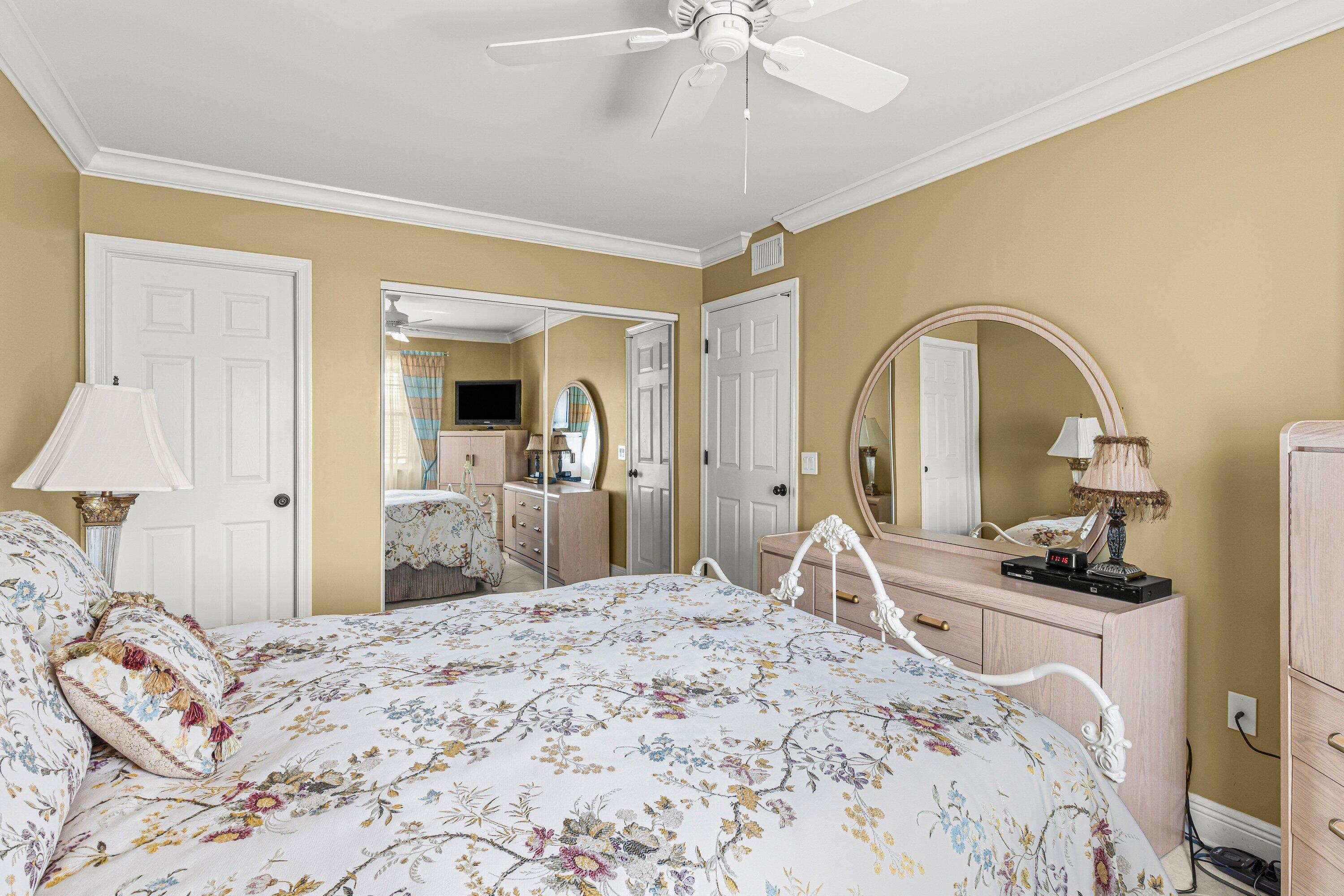 WATERSIDE VILLAGE OF PALM BEACH CONDO - Residential