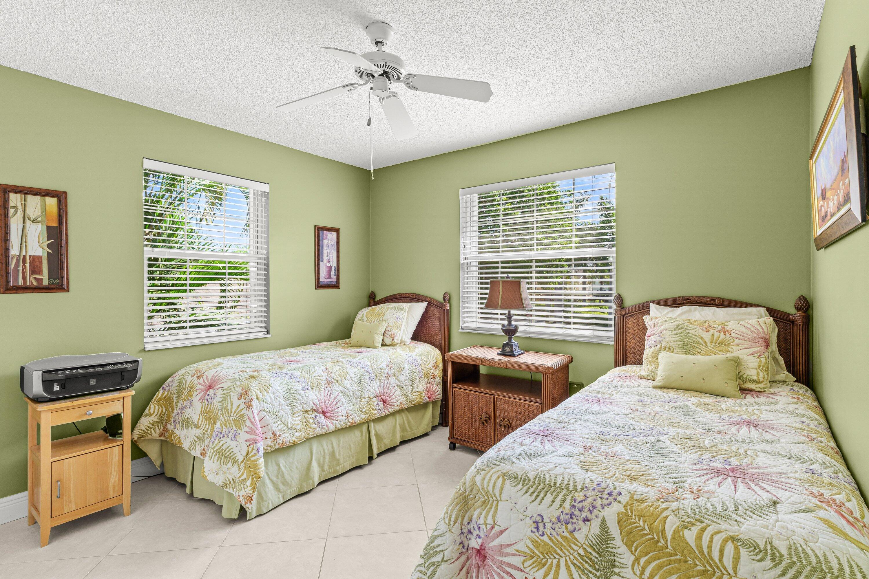 WATERSIDE VILLAGE OF PALM BEACH CONDO - Residential