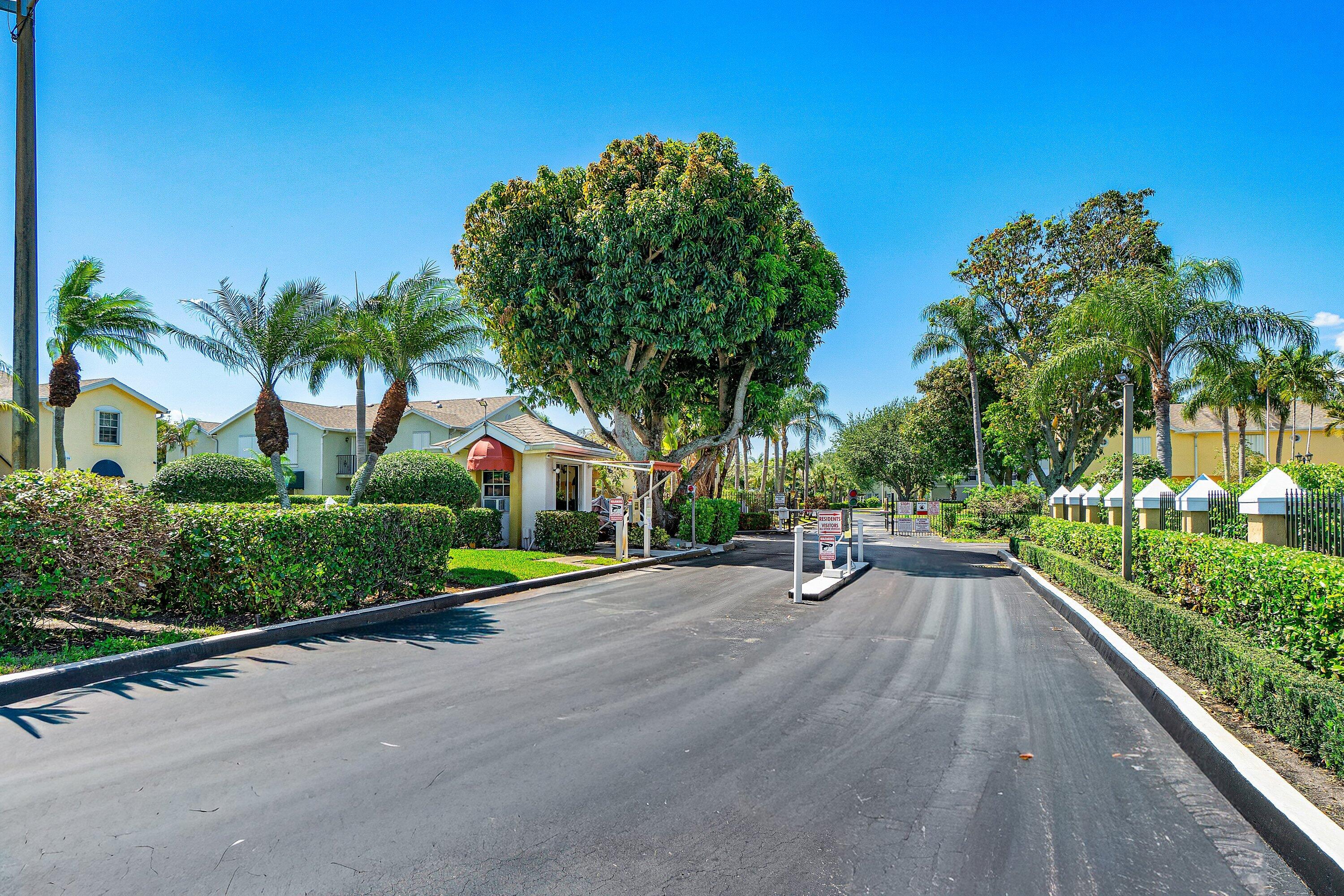 WATERSIDE VILLAGE OF PALM BEACH CONDO - Residential