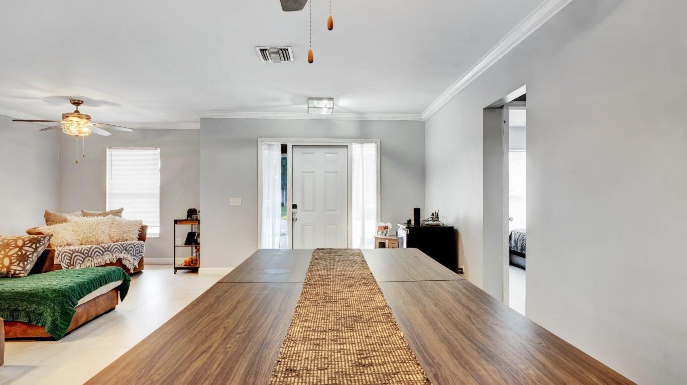 SANDALFOOT COVE SEC 4 - Residential