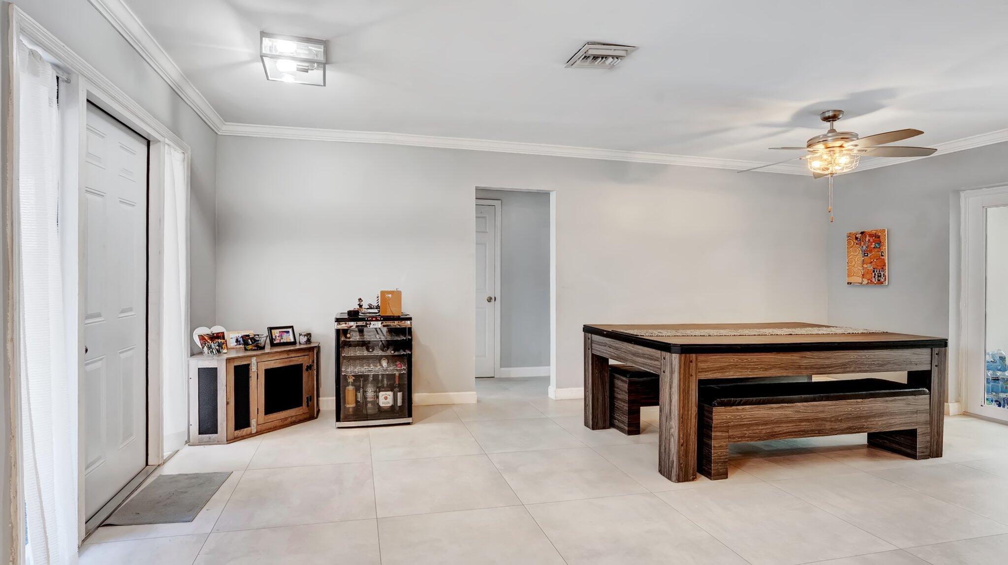 9709 SW 1st Place