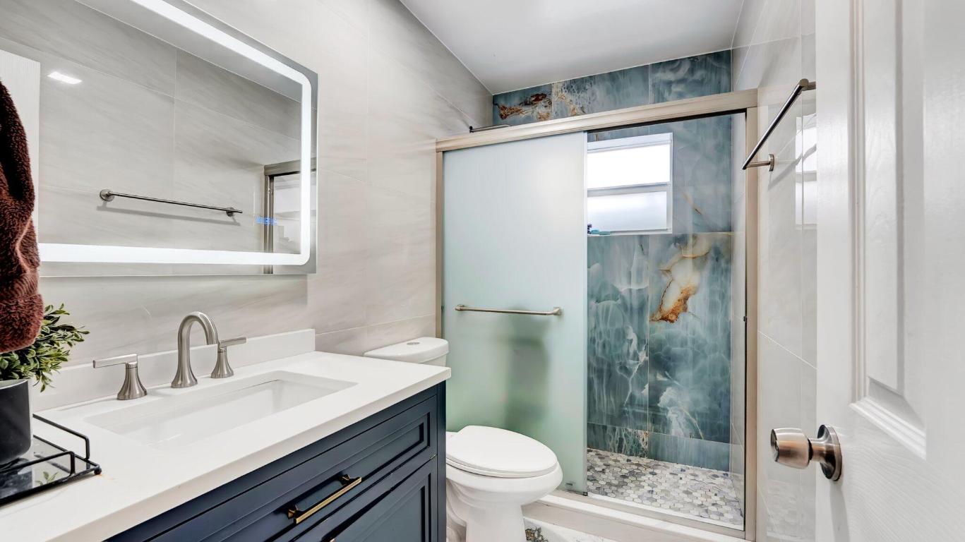 SANDALFOOT COVE SEC 4 - Residential