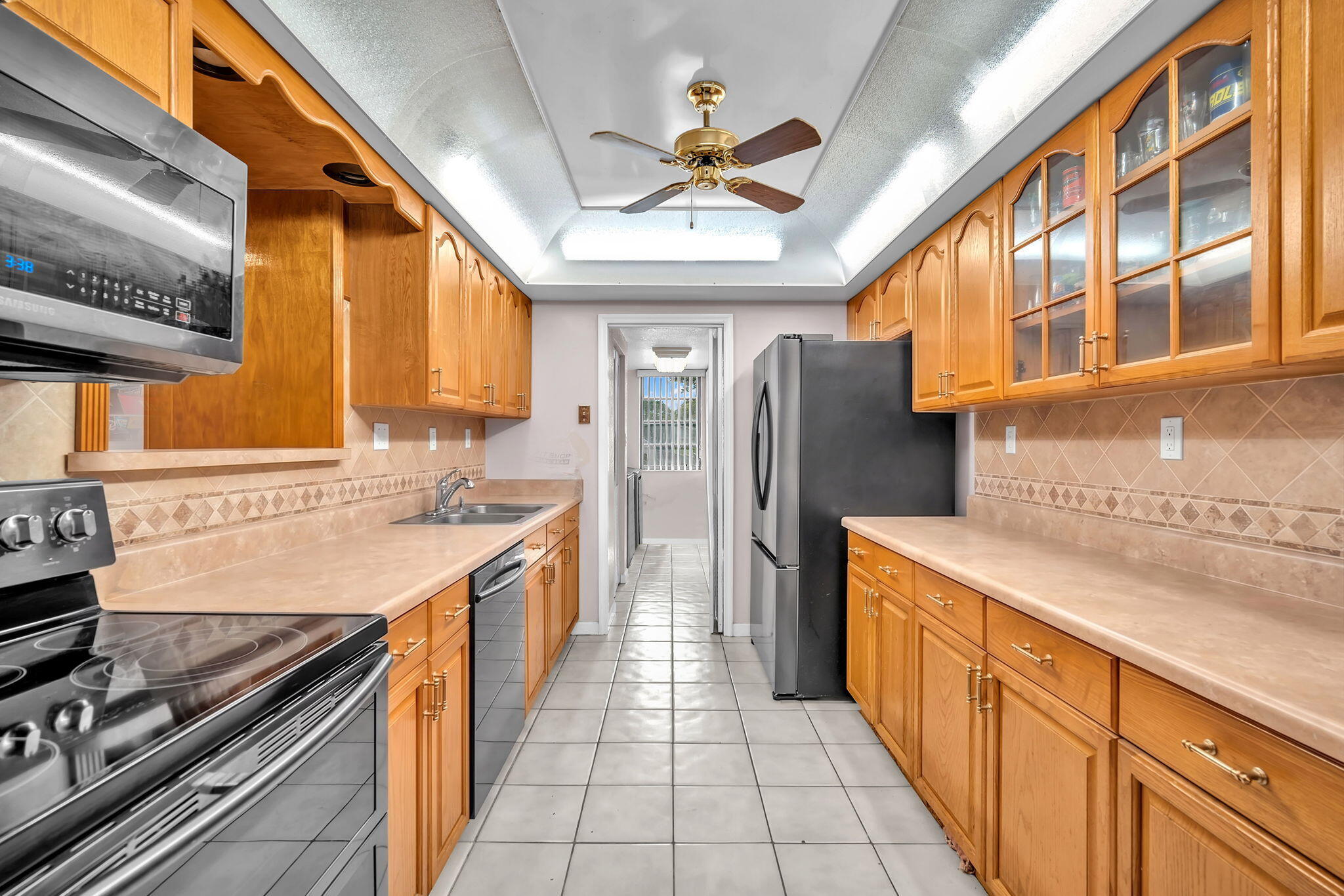 SUNNYLANE FARMS - Residential