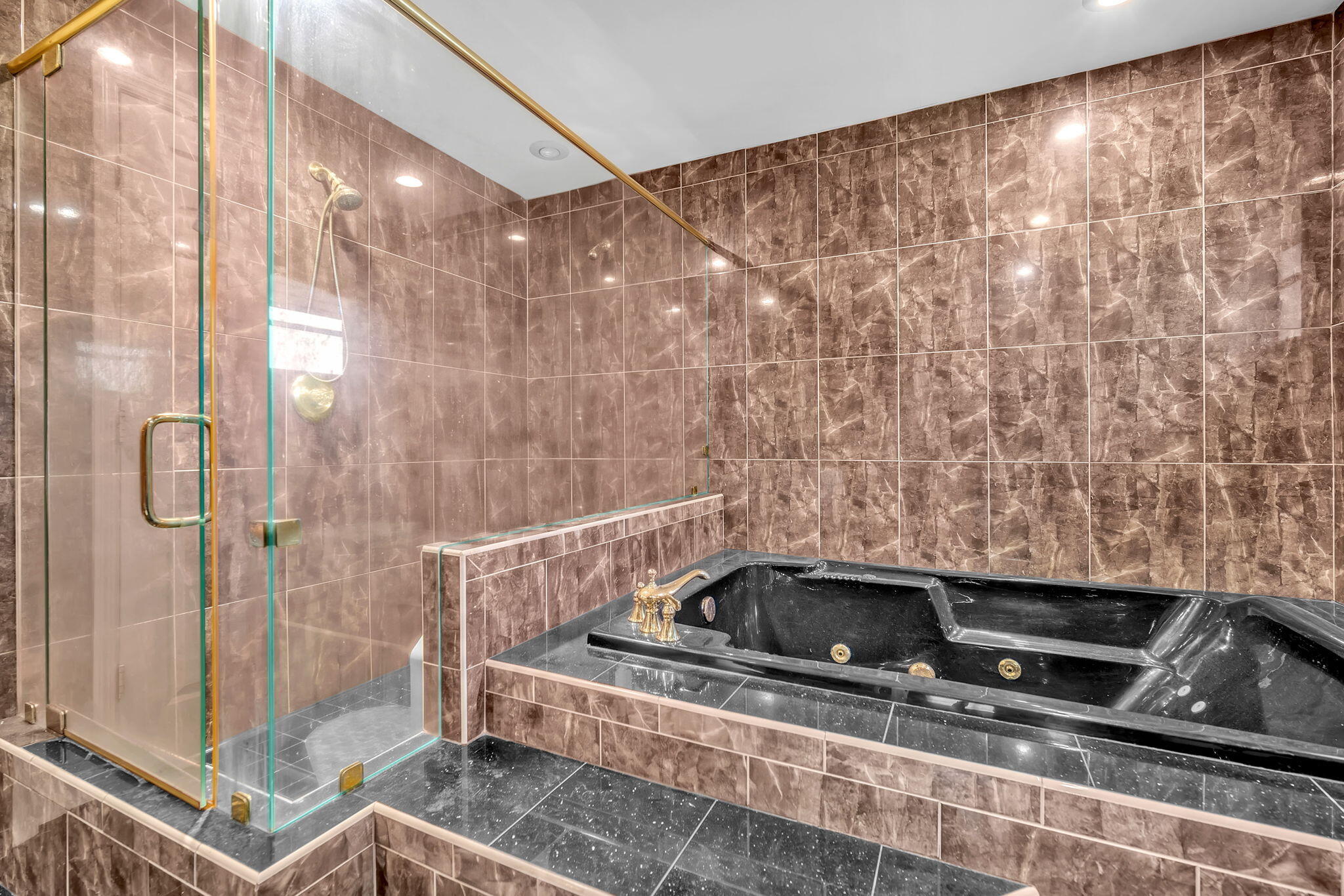 SUNNYLANE FARMS - Residential