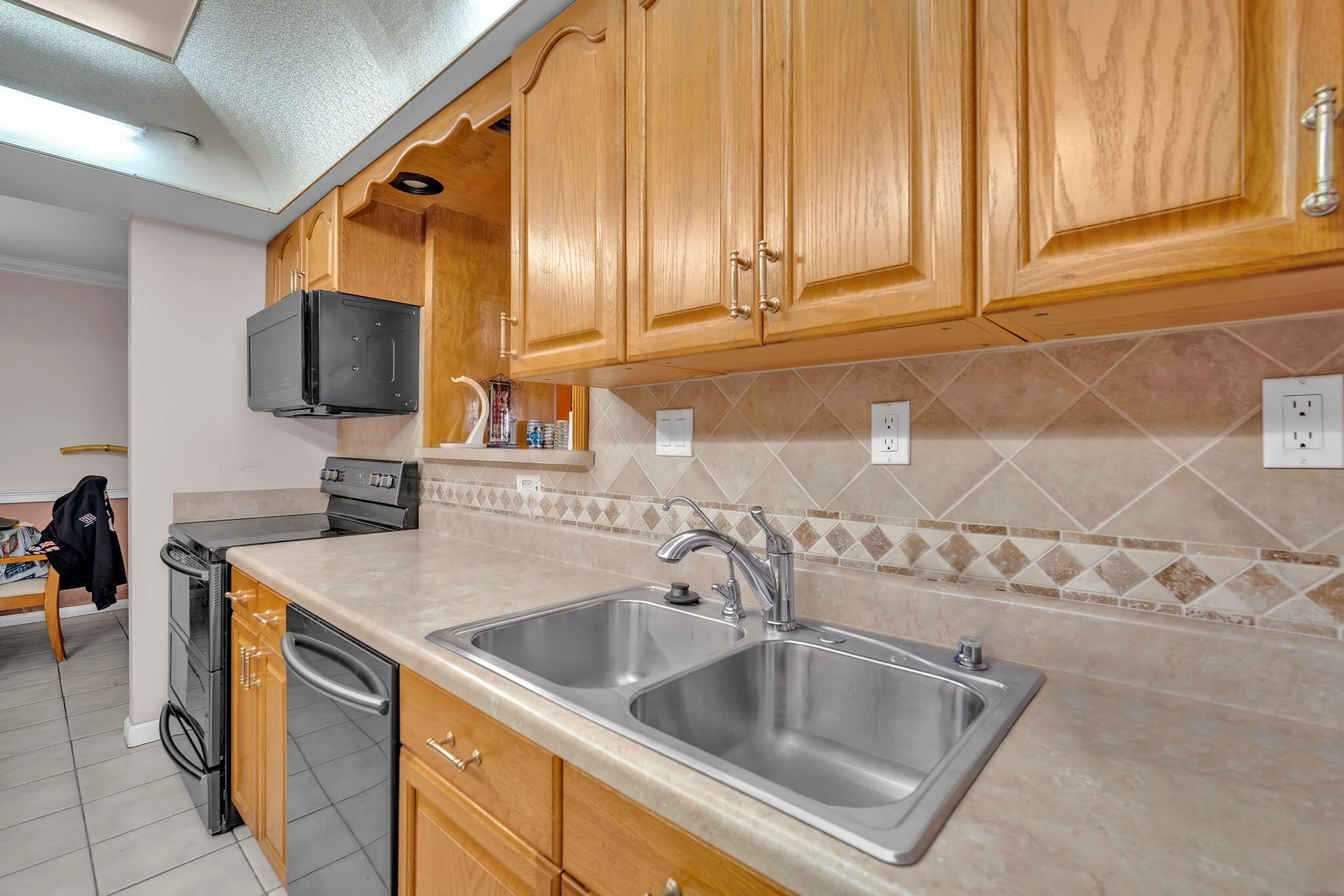 SUNNYLANE FARMS - Residential