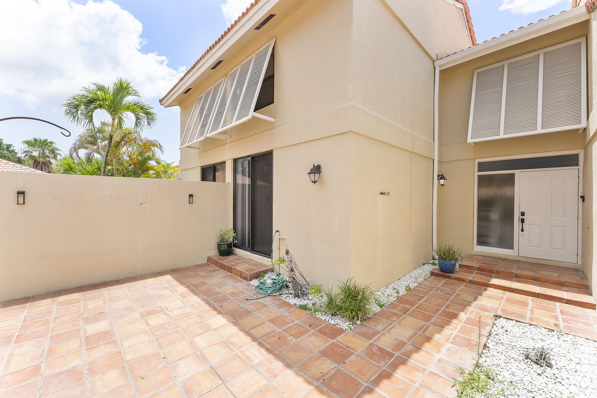 119 OLD MEADOW Way