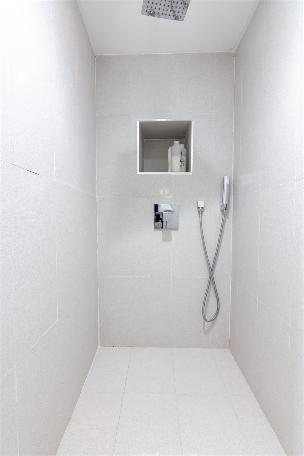 Biscayne Pines - Residential Lease