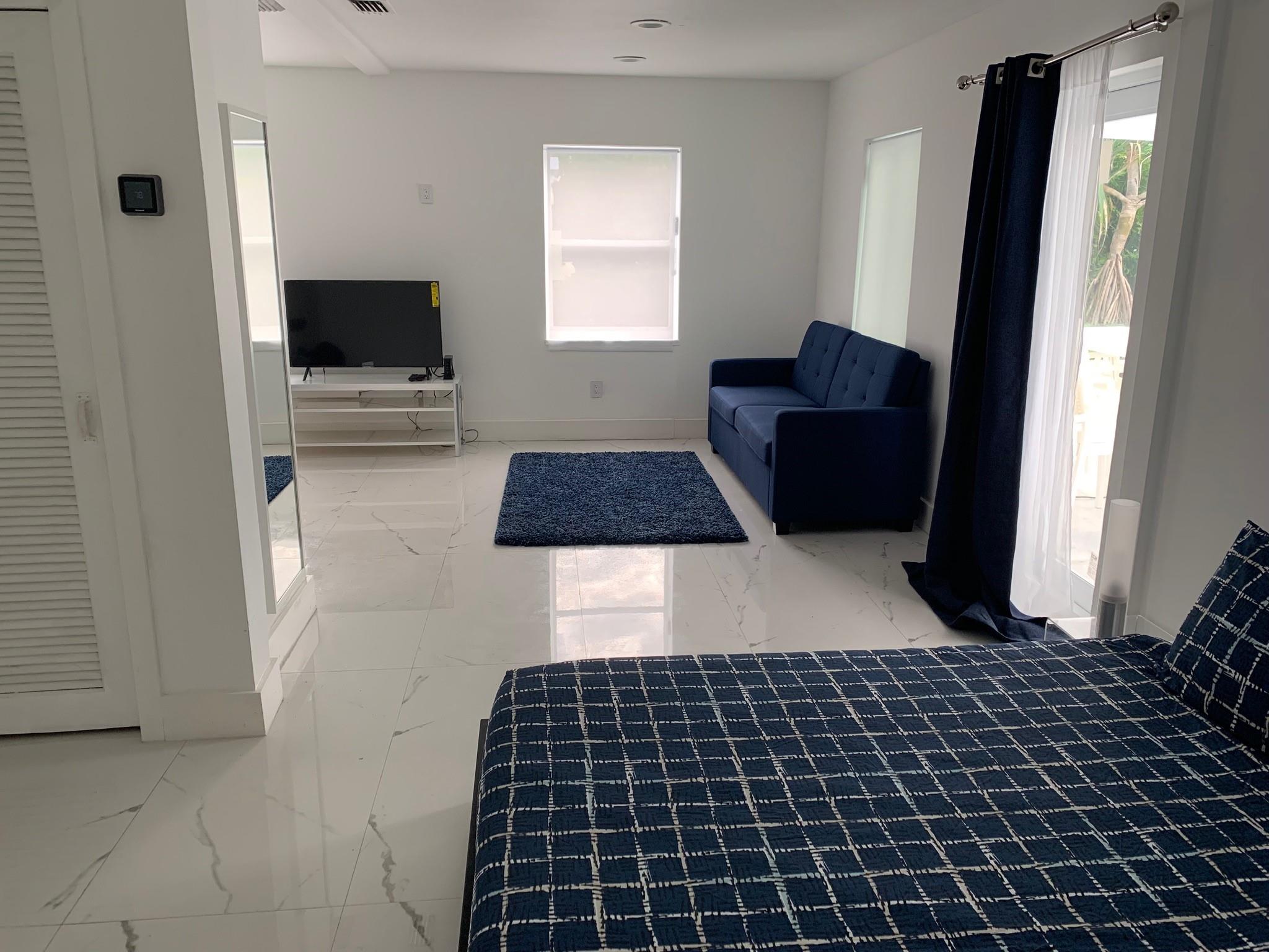 Biscayne Pines - Residential Lease