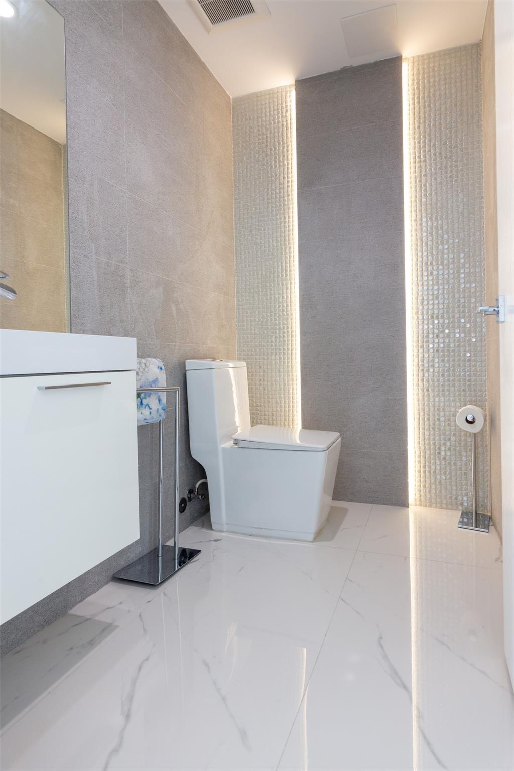 Biscayne Pines - Residential Lease