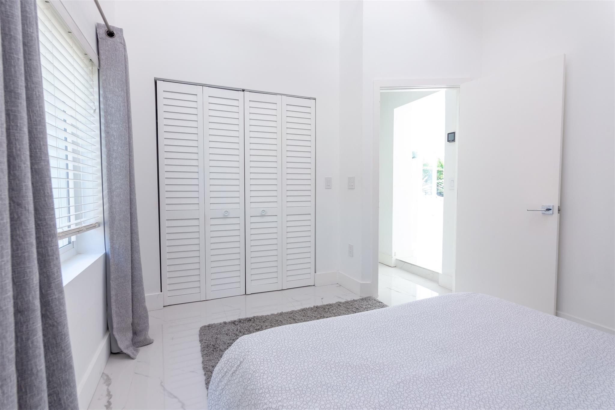 Biscayne Pines - Residential Lease