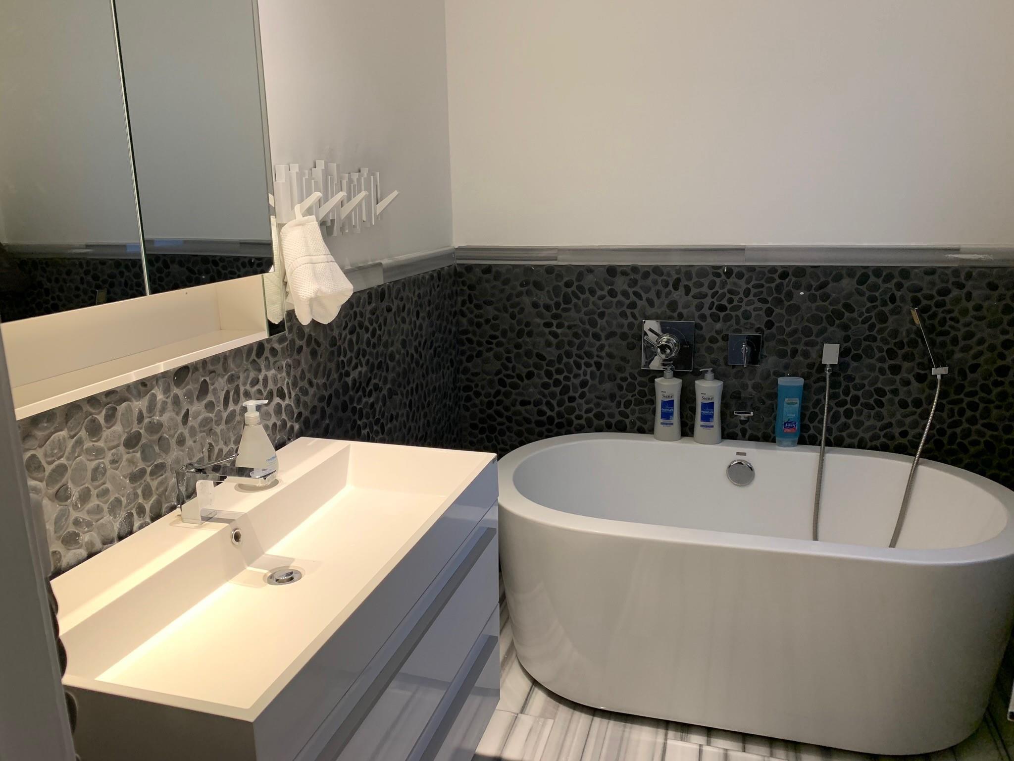 Biscayne Pines - Residential Lease