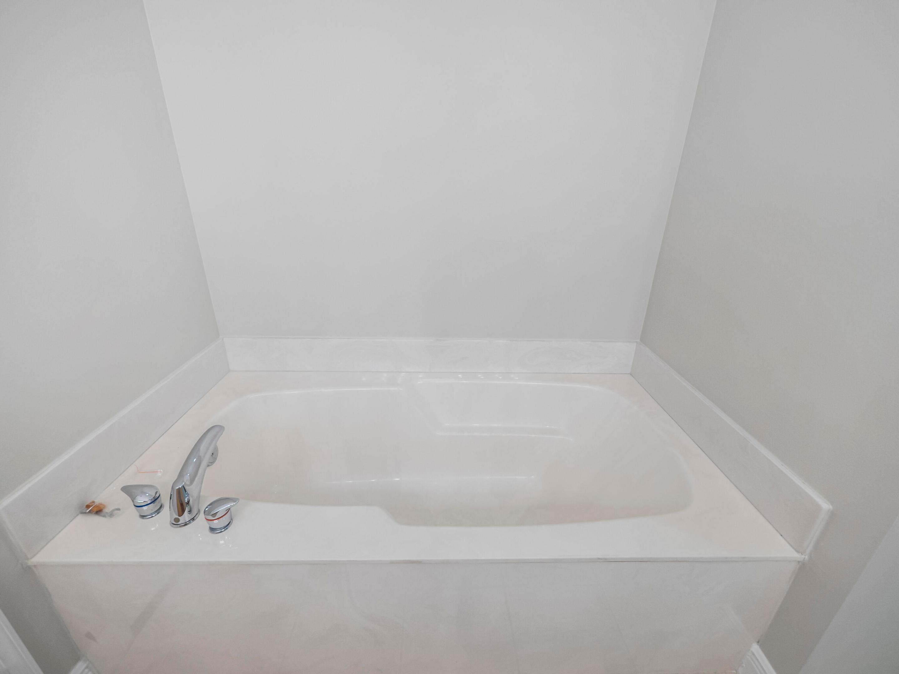 OSCEOLA WOODS - Residential Lease