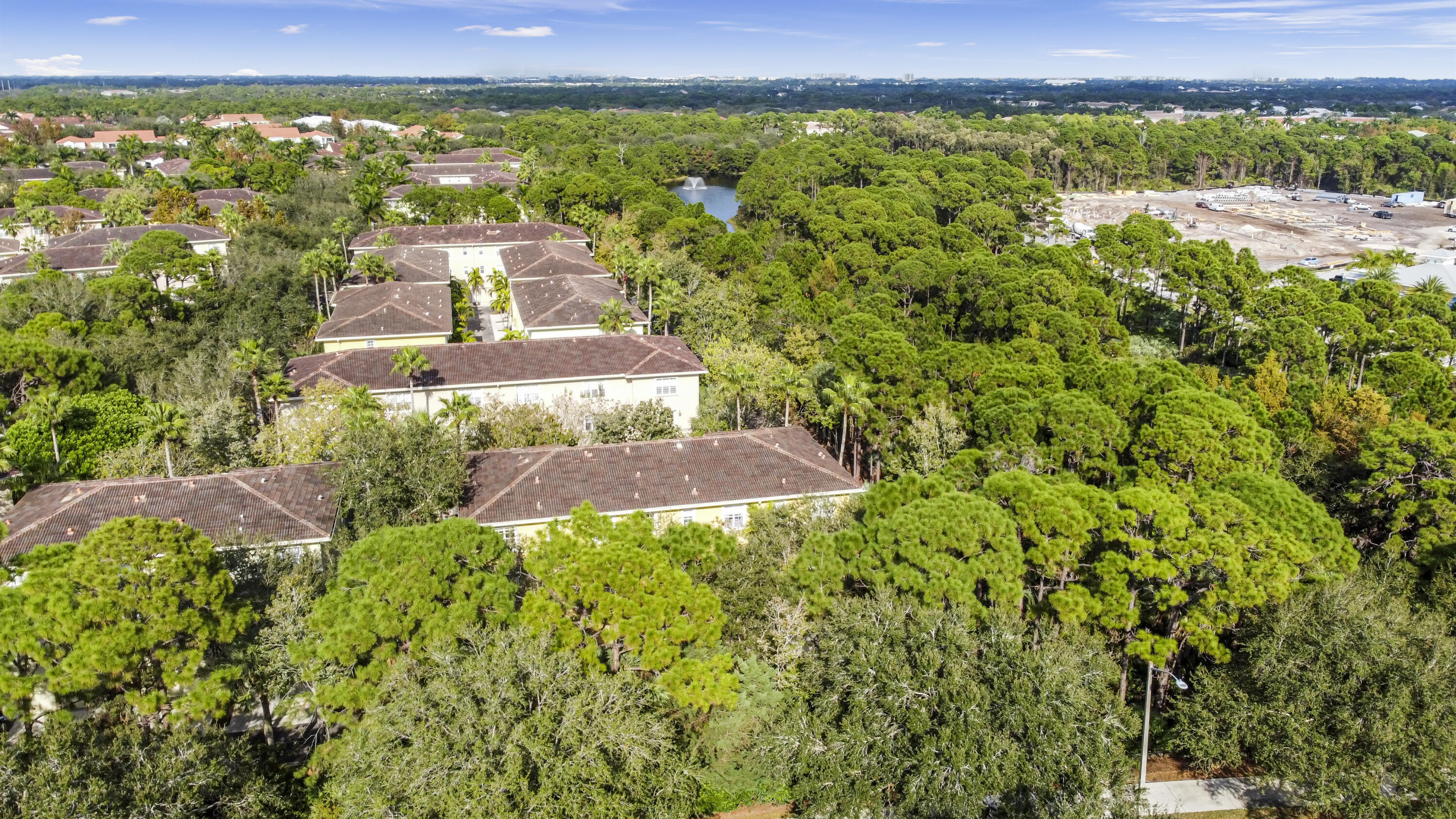 OSCEOLA WOODS - Residential Lease