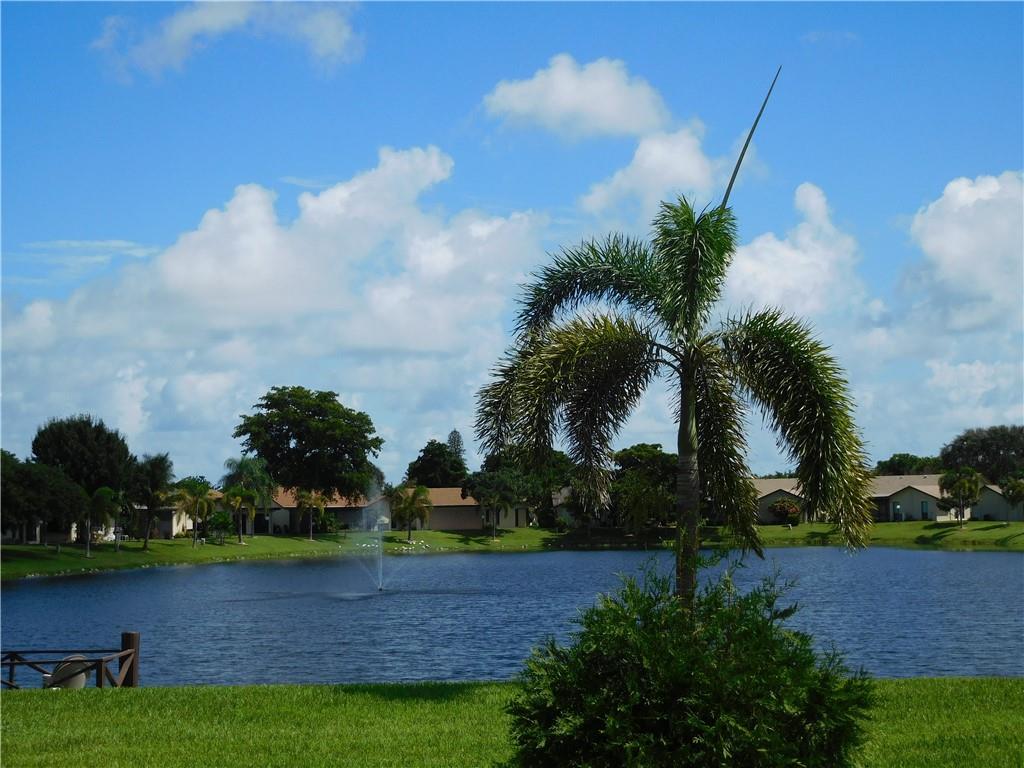 The Meadows Of Crystal La - Residential