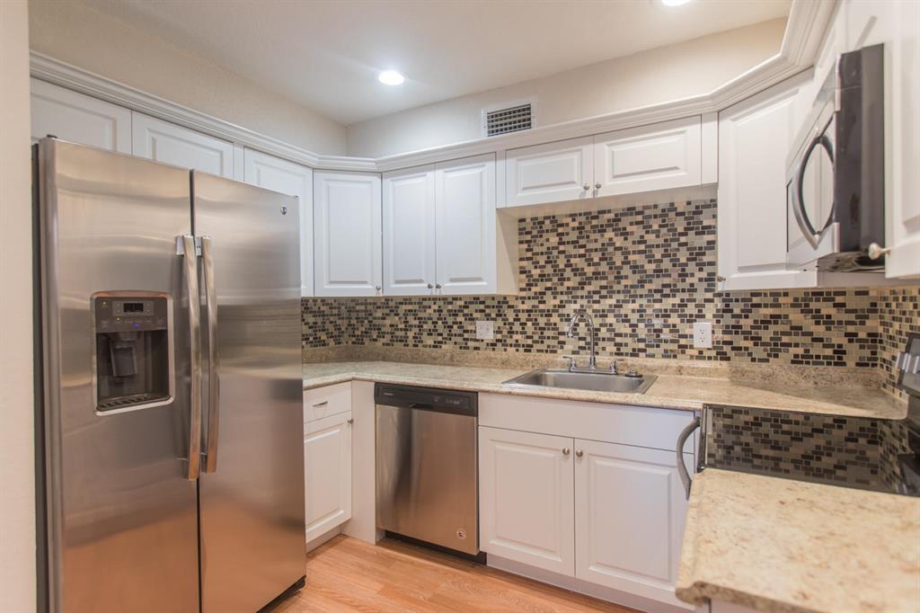 ARROWHEAD GOLF AND TENNIS CLUB CONDO - Residential