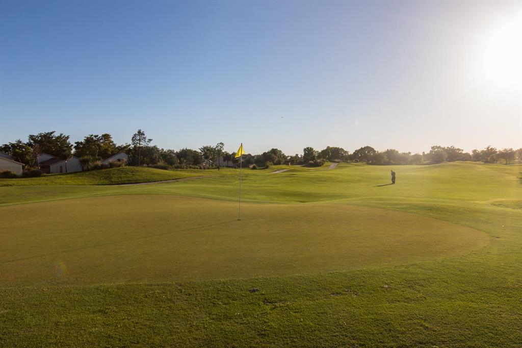 ARROWHEAD GOLF AND TENNIS CLUB CONDO - Residential