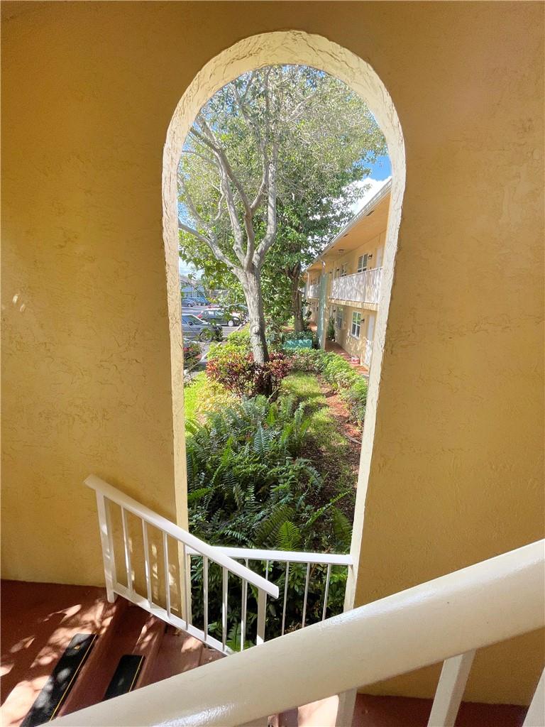 WILTON VILLAGE CONDO - Residential Lease