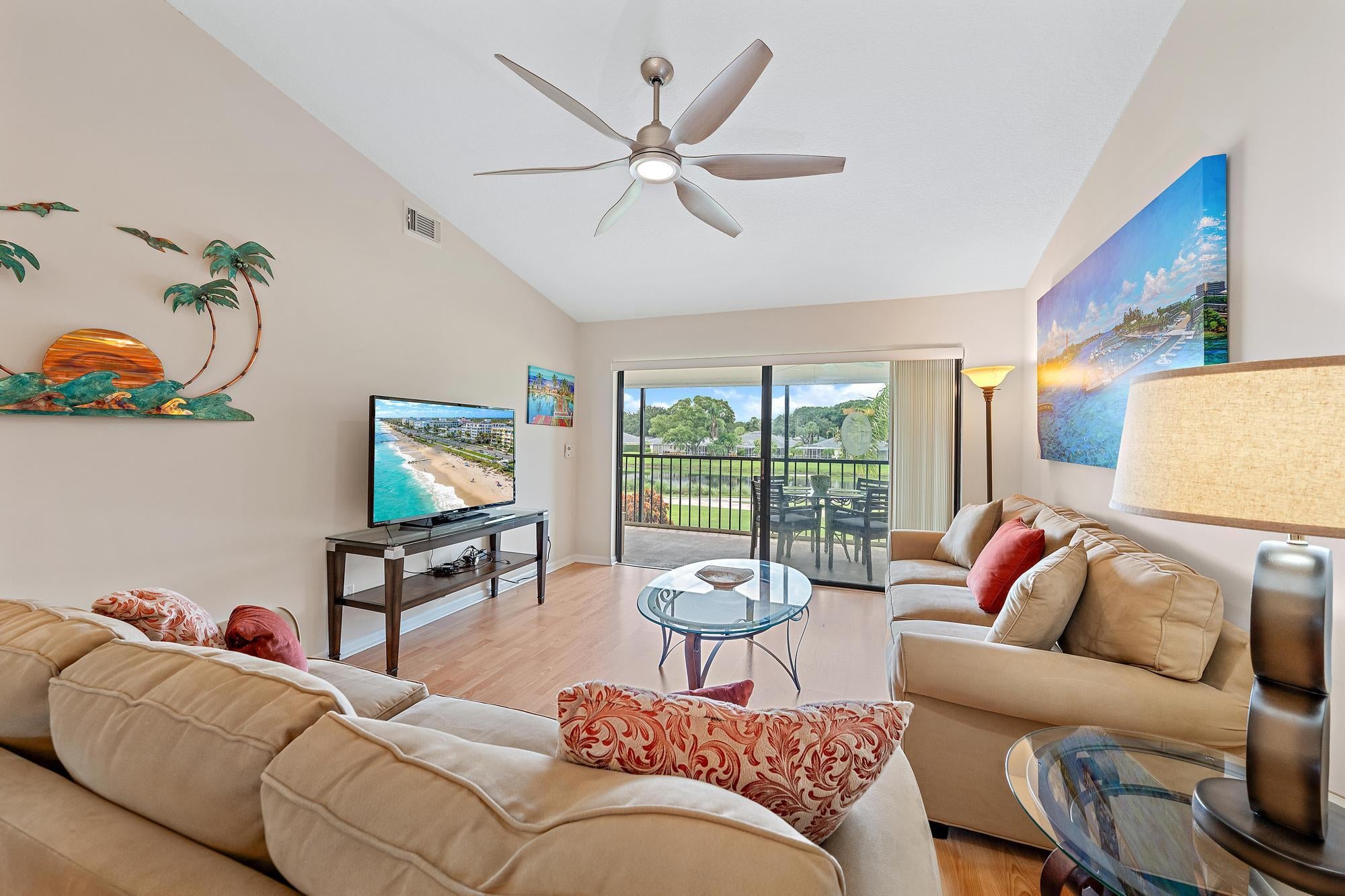 1302 Pinecrest Circle Unit c