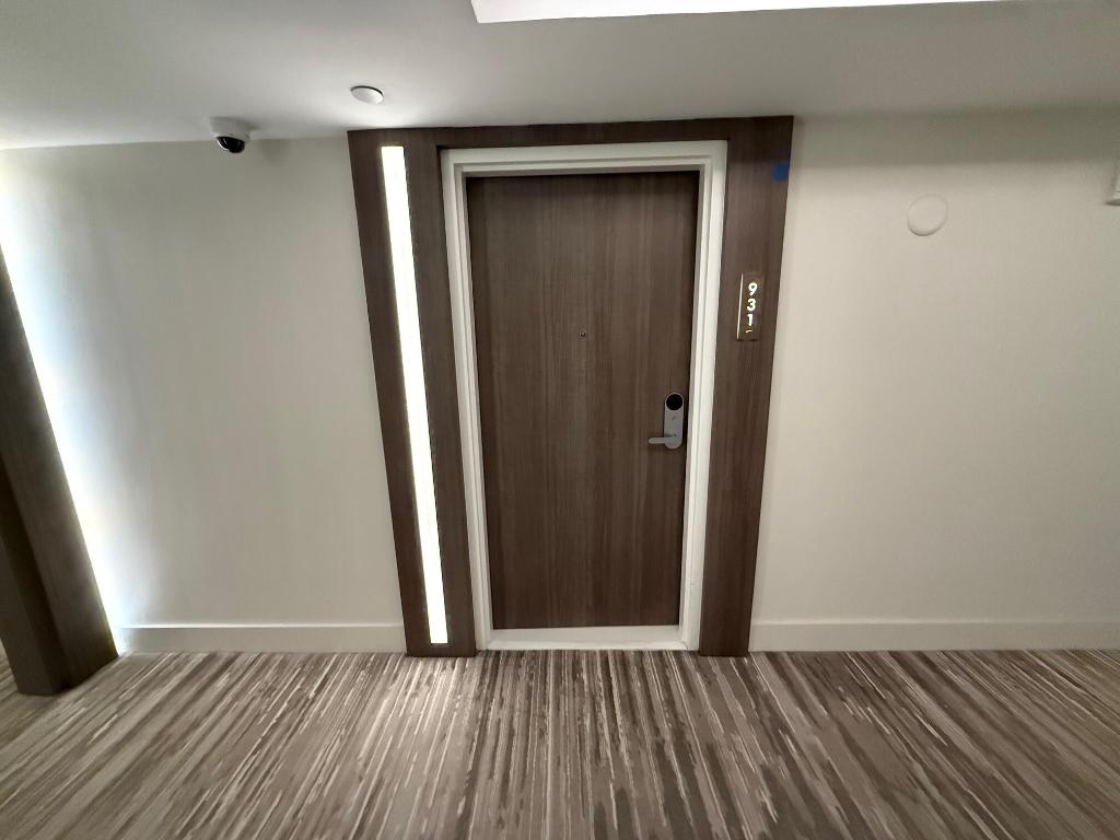 RONEY PALACE CONDO - Residential