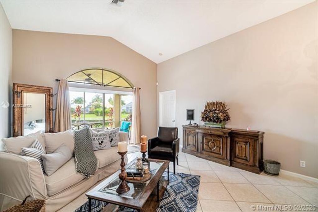 Photo of 14181 Castlerock Way, Delray Beach, FL 33446 (MLS # R11011043)