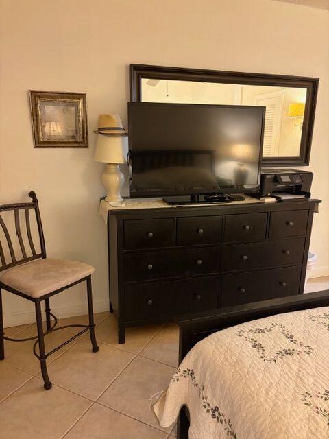 LAKE CLARKE GARDENS CONDO 10 - Residential