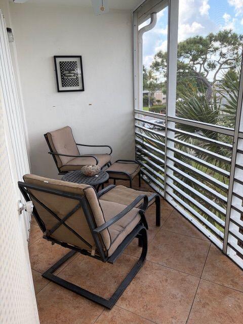 LAKE CLARKE GARDENS CONDO 10 - Residential