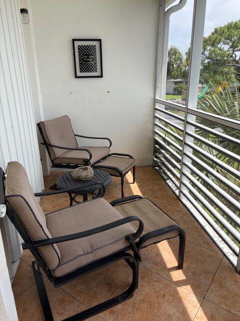 LAKE CLARKE GARDENS CONDO 10 - Residential