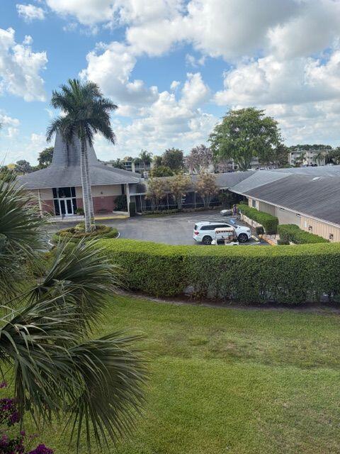 LAKE CLARKE GARDENS CONDO 10 - Residential