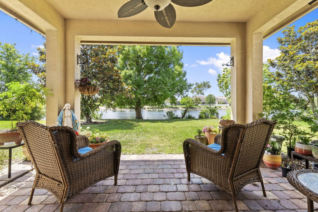 Photo of 1428 SE Summit Trail, Stuart, FL 34997 (MLS # B26025328)